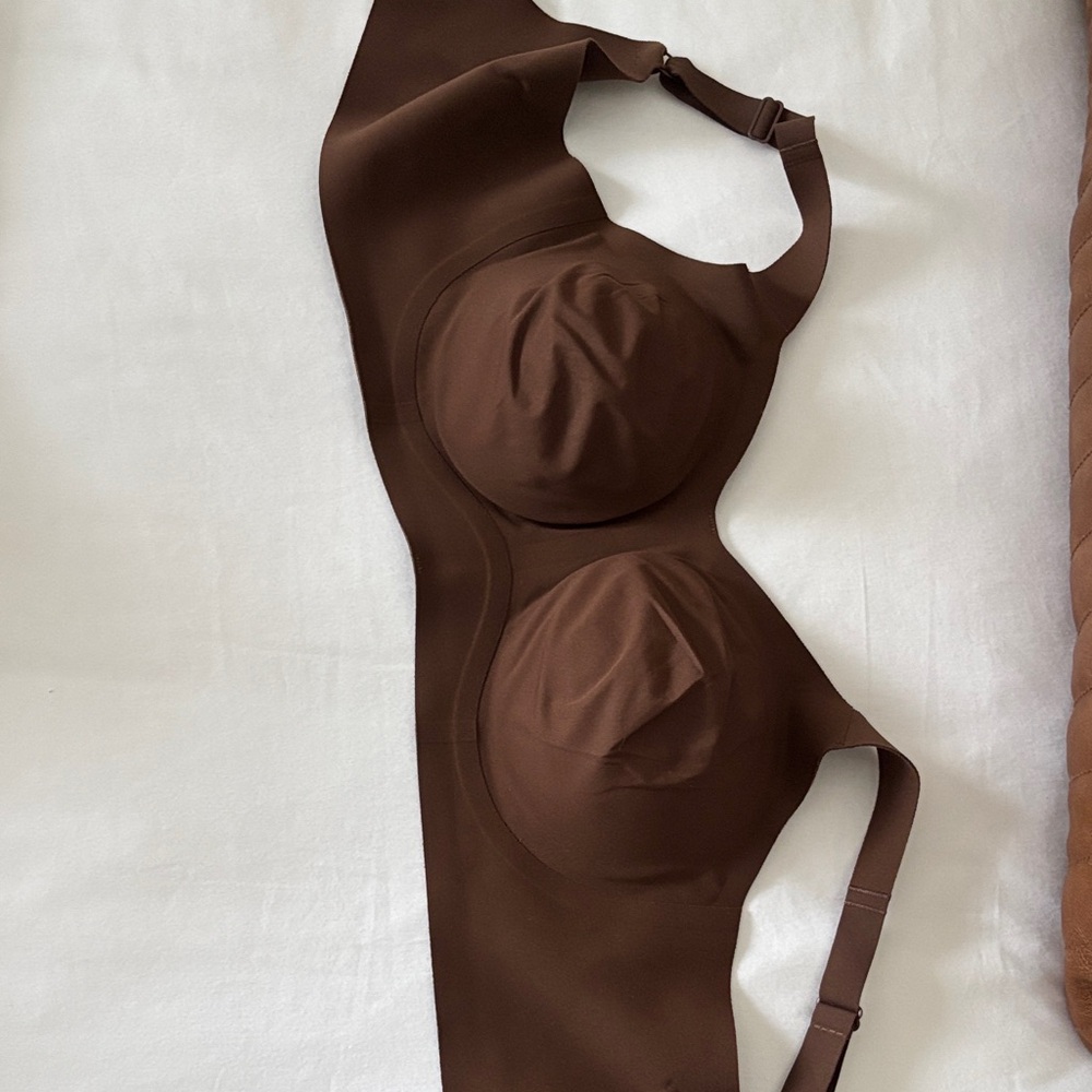 Seamless Brown Bra